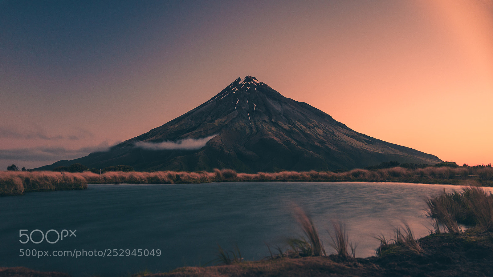 Sony ILCA-77M2 sample photo. Mount taranaki at sunset photography