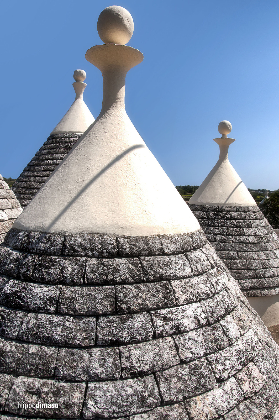 Nikon D90 sample photo. Coni di trullo photography