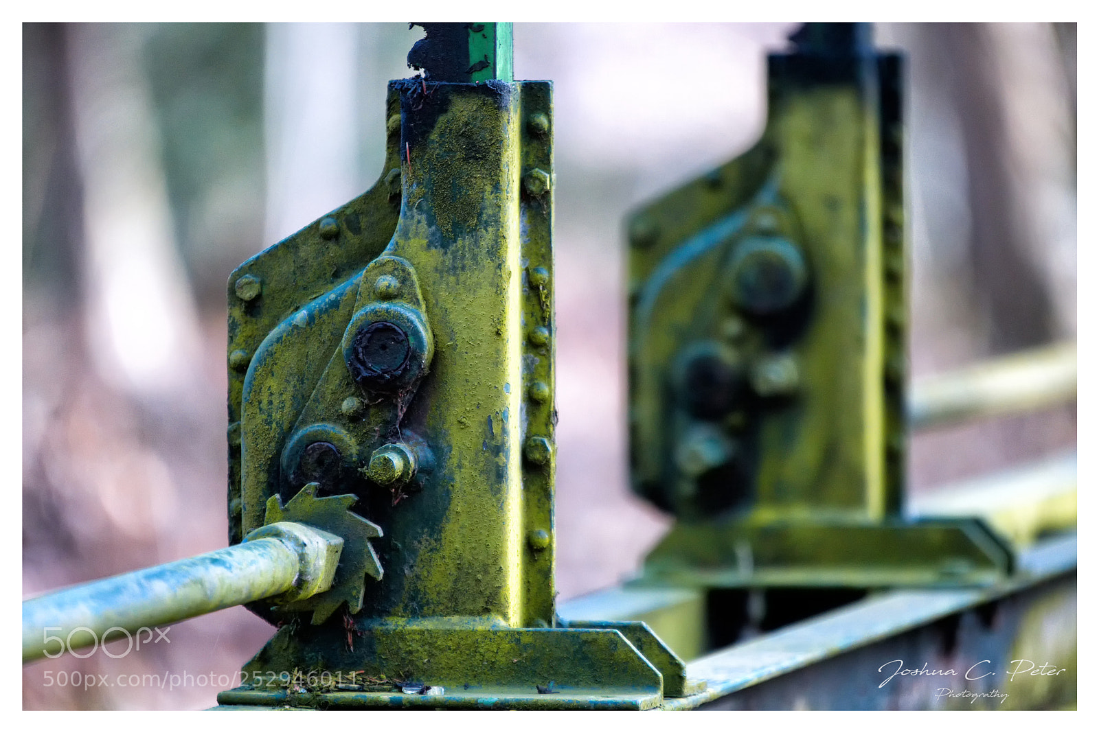 Canon EOS 6D Mark II sample photo. Time fighting back... photography