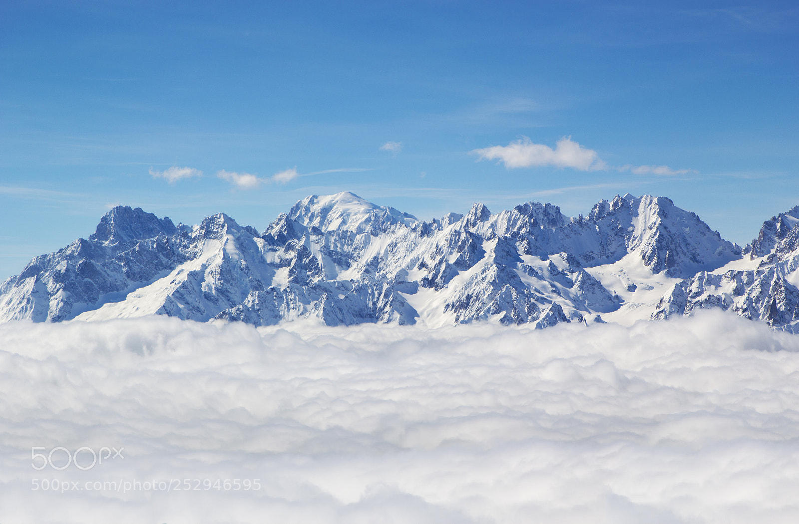 Canon EOS 60D sample photo. Above the clouds photography