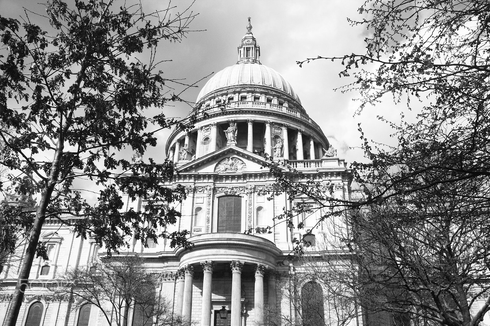 Canon EOS 600D (Rebel EOS T3i / EOS Kiss X5) sample photo. St.pauls cathedral photography