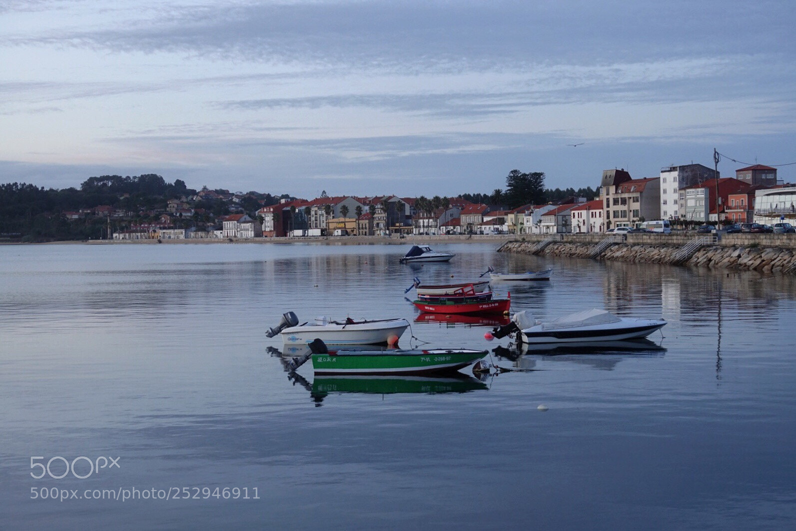 Sony Cyber-shot DSC-RX10 III sample photo. A fishing village photography