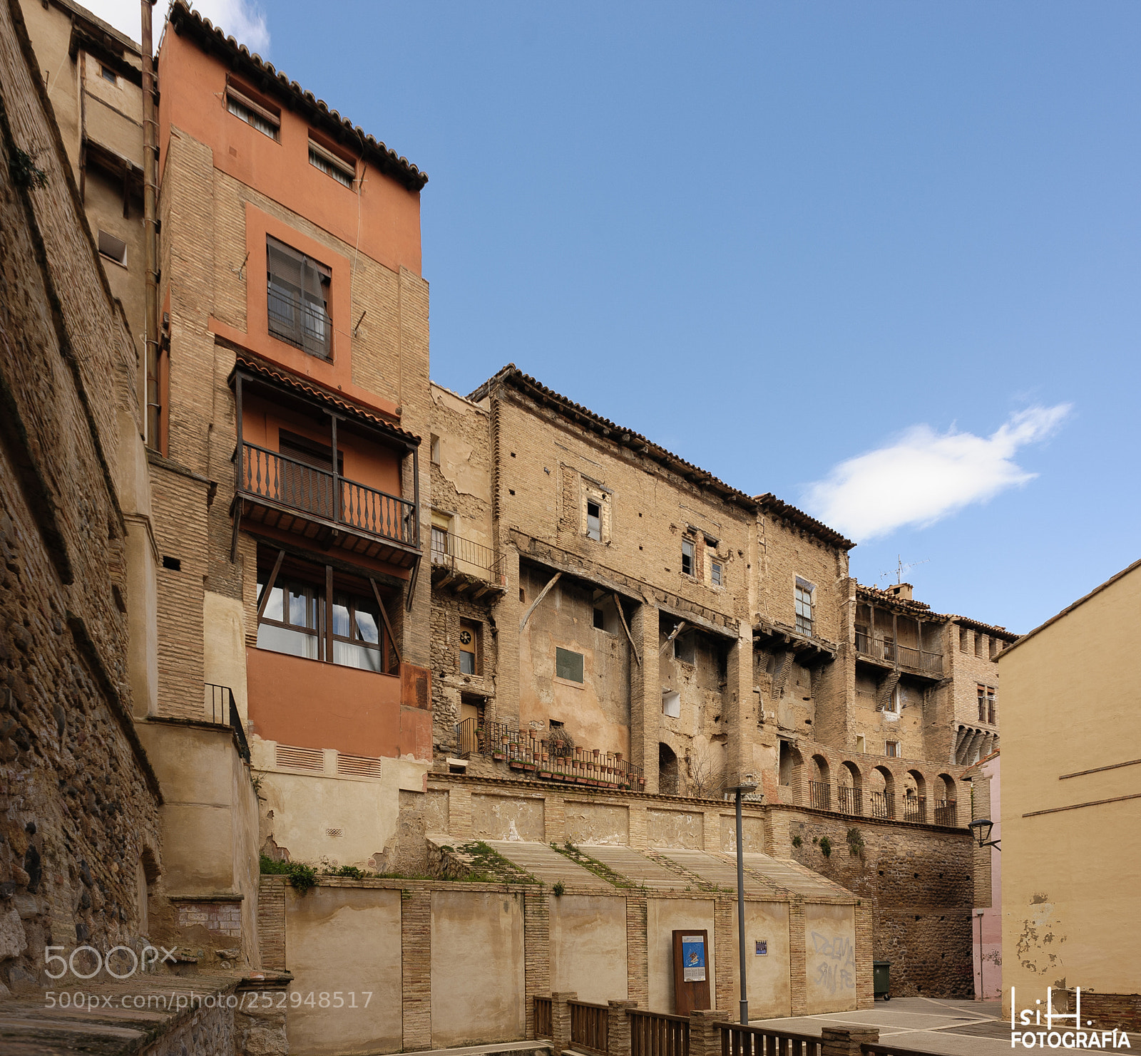 Nikon D700 sample photo. Colgadas. photography