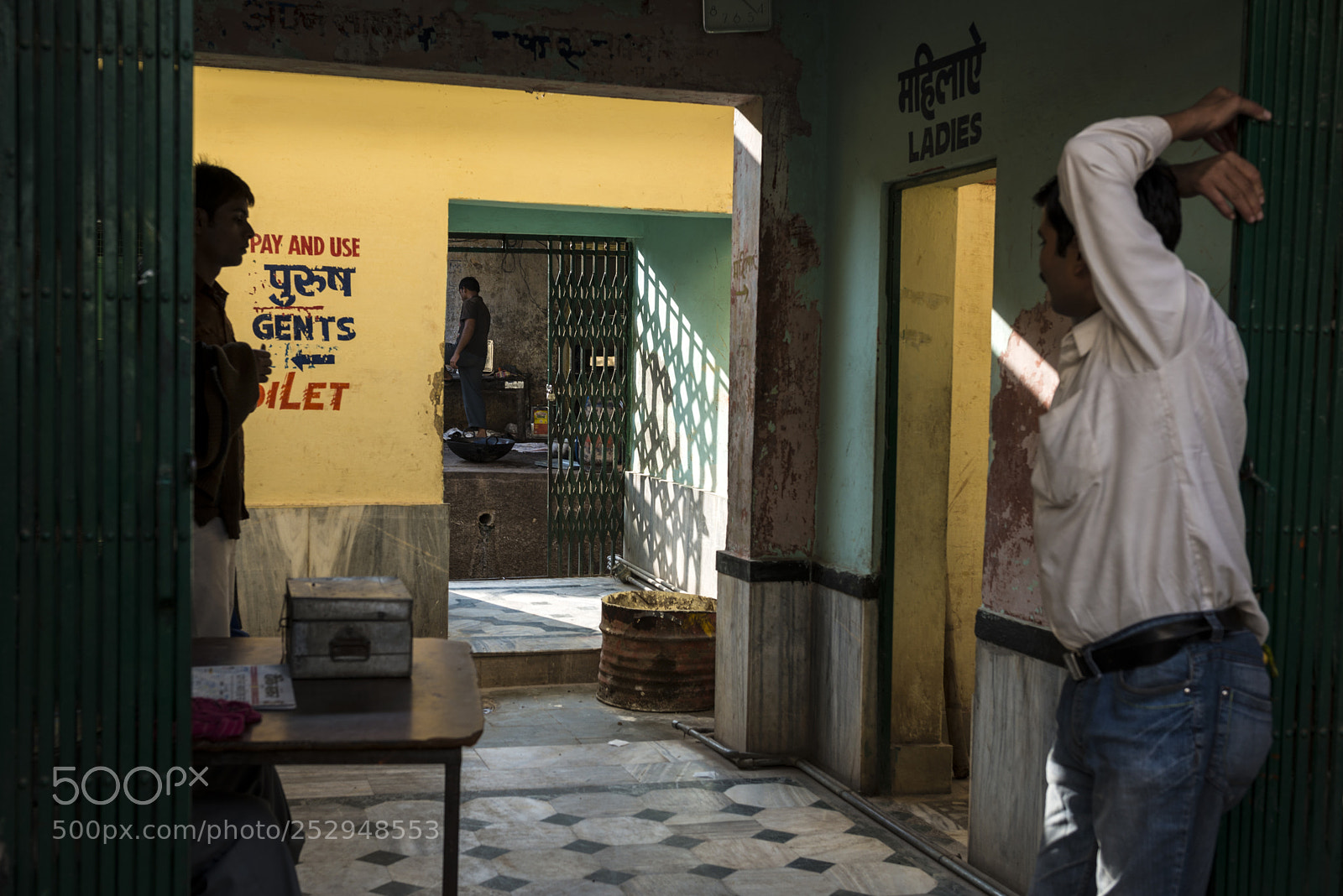 Nikon D800 sample photo. Waiting photography
