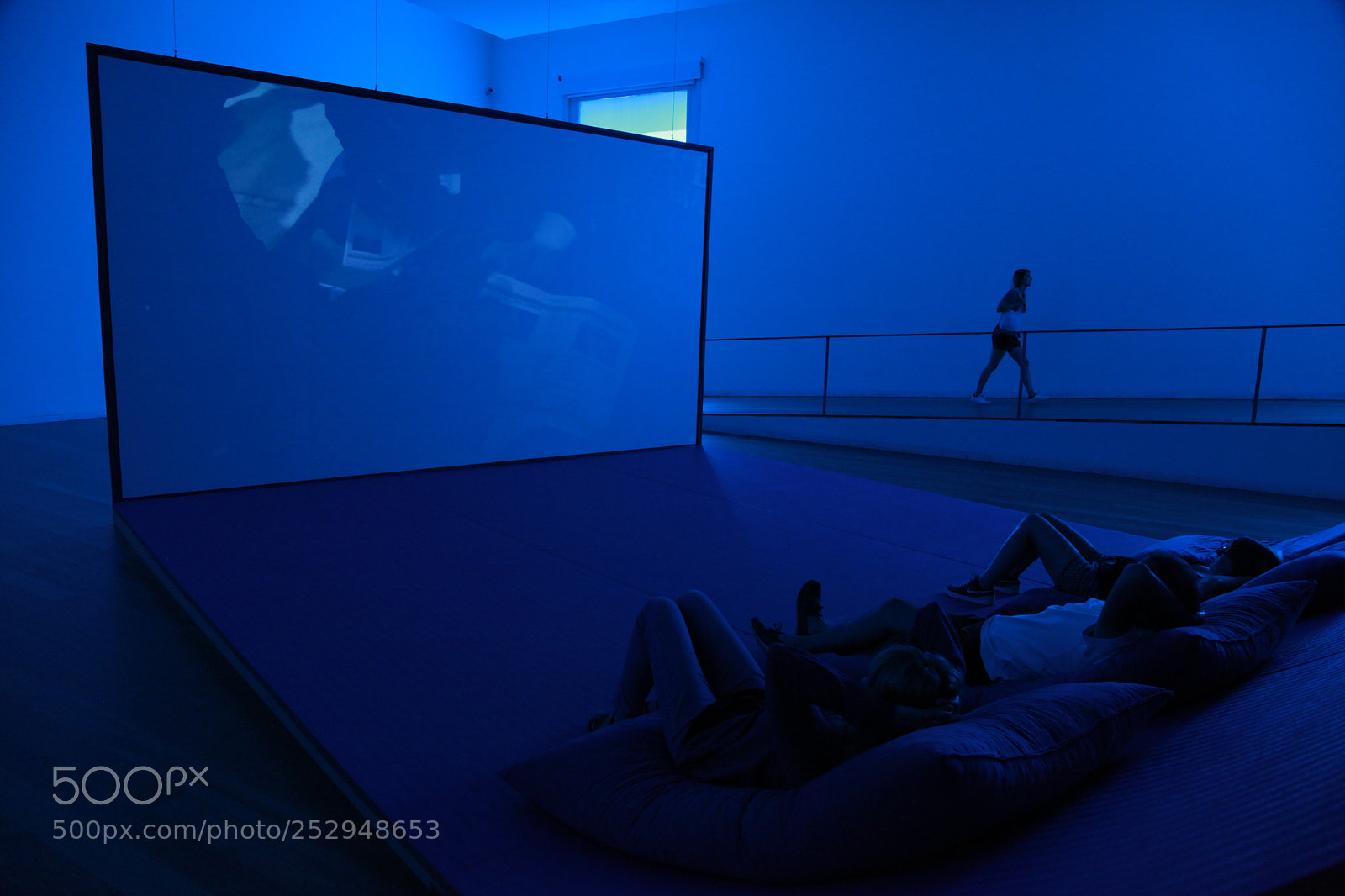 Canon EOS 5D Mark II sample photo. Projection photography