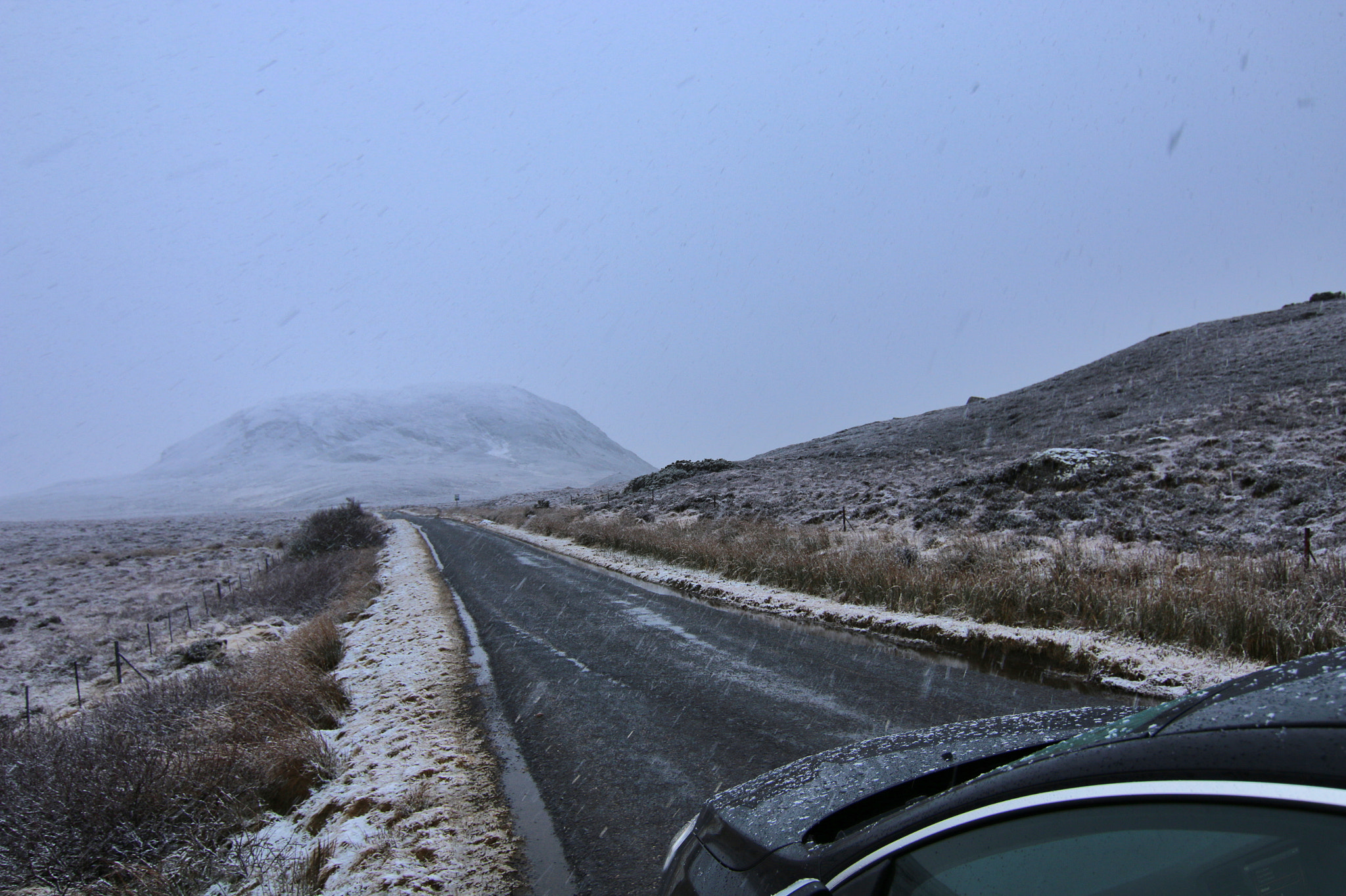 Canon EOS 70D sample photo. Country roads photography