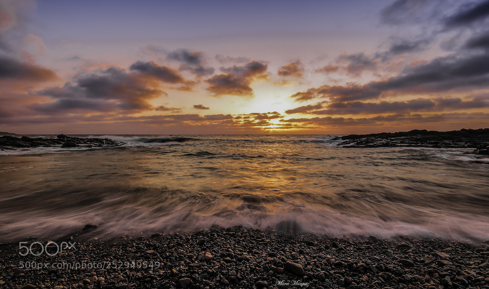 Canon EOS 60D sample photo. Atardecer en aguas verdes photography