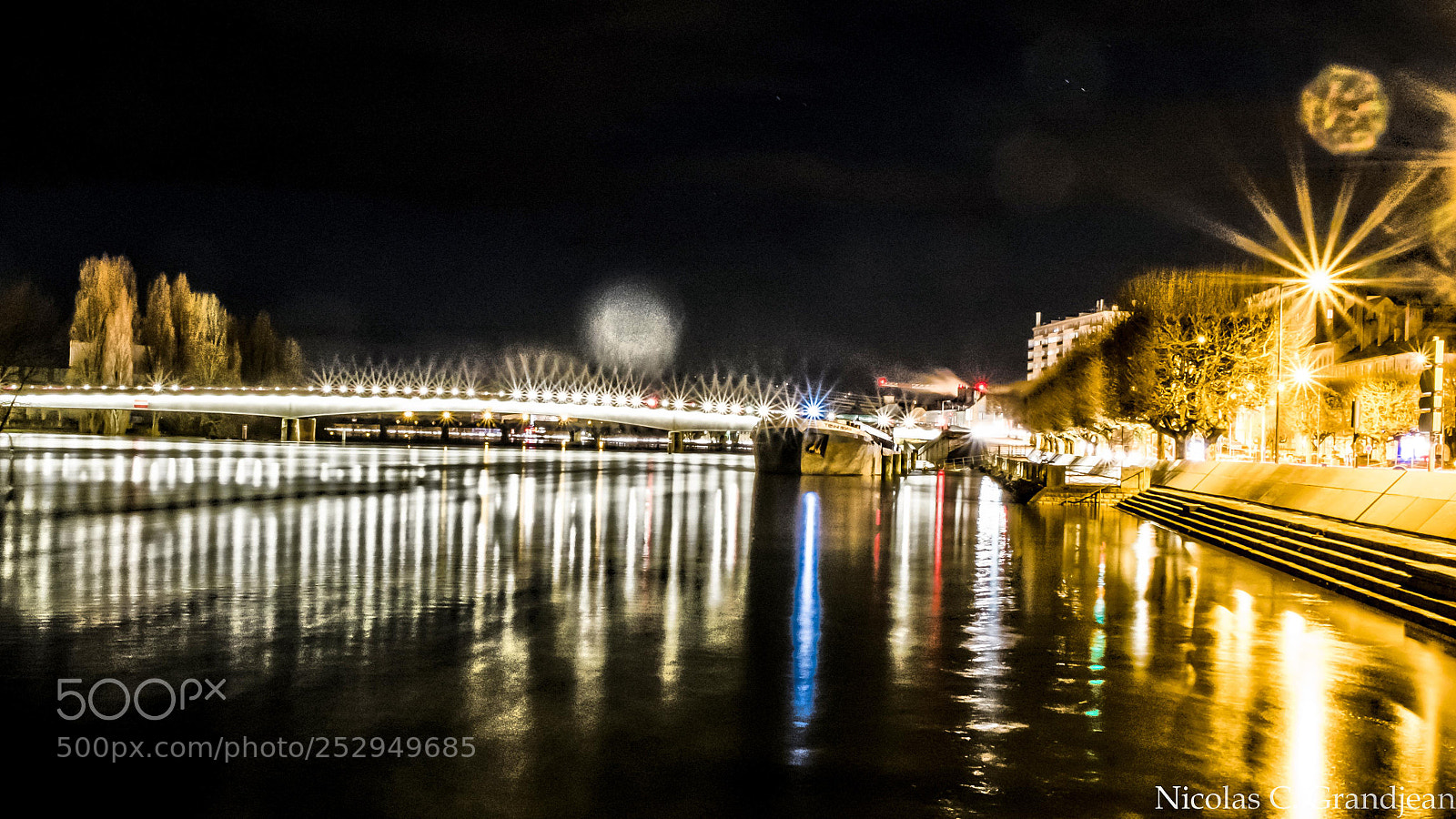 Fujifilm X-M1 sample photo. Chalon sur saone photography