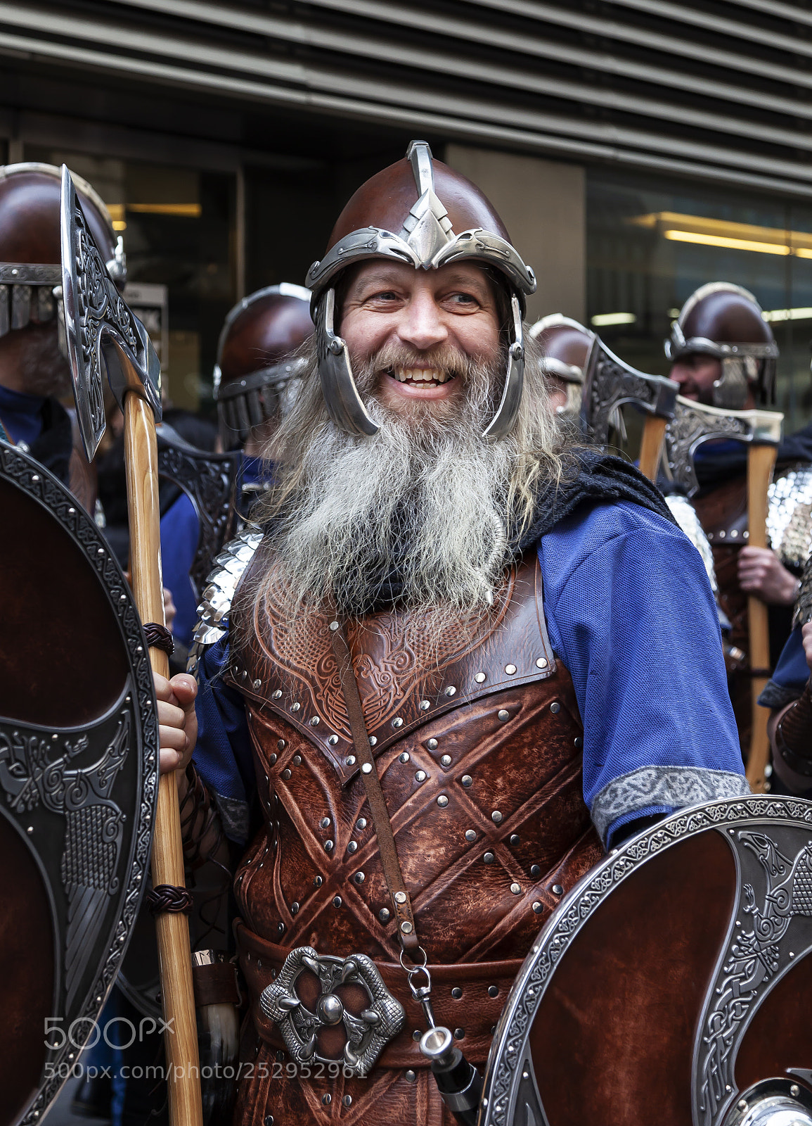 Canon EOS 5D Mark II sample photo. Tartan day parade nyc photography
