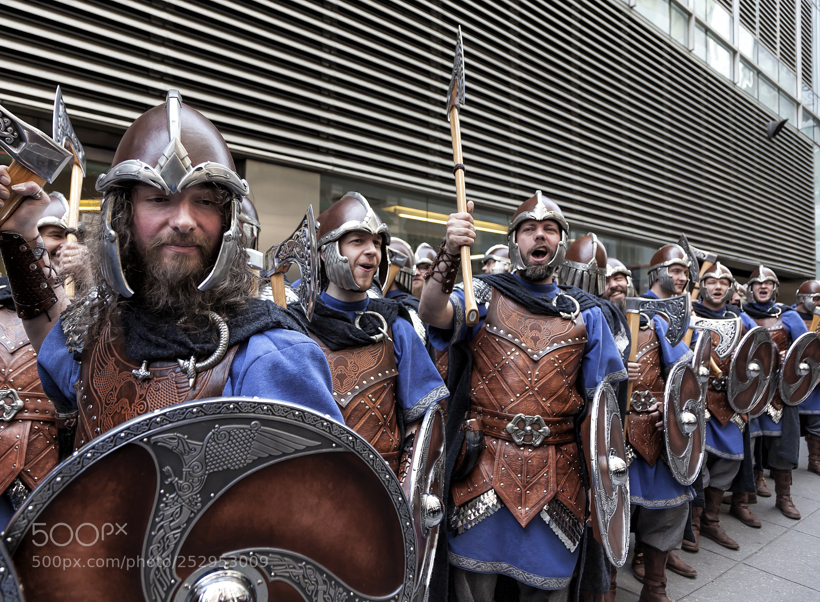 Canon EOS 5D Mark II sample photo. Tartan day parade nyc photography