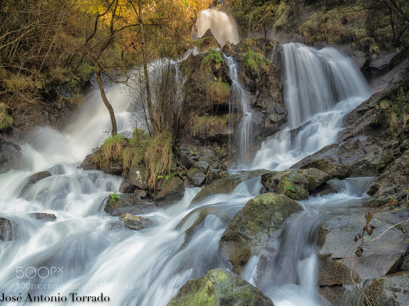 Olympus OM-D E-M1 Mark II sample photo. Terras de berganti os photography