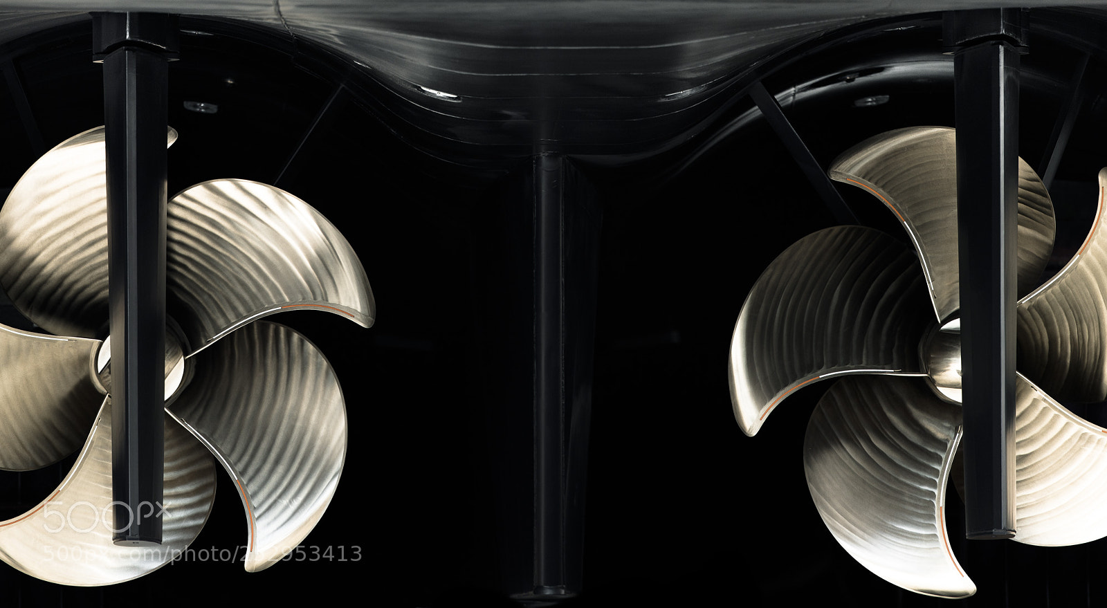 Canon EOS-1D X sample photo. ©guillaume plisson photography