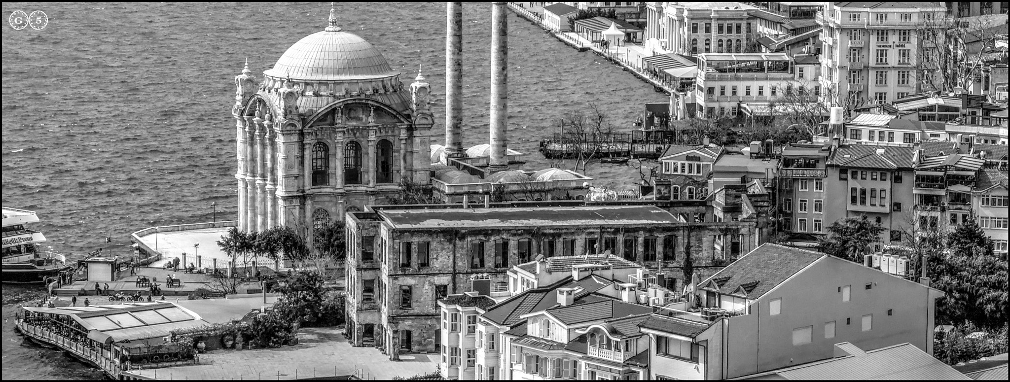 Samsung NX20 sample photo. OrtakÖy photography