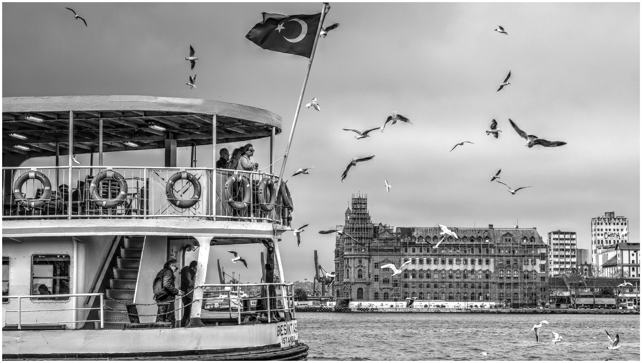 Samsung NX20 sample photo. KadikÖy photography