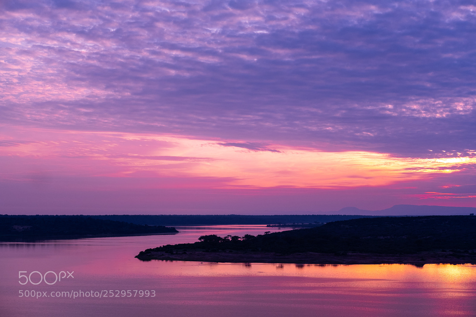 Fujifilm X-T2 sample photo. Sunset over kazinga channel photography