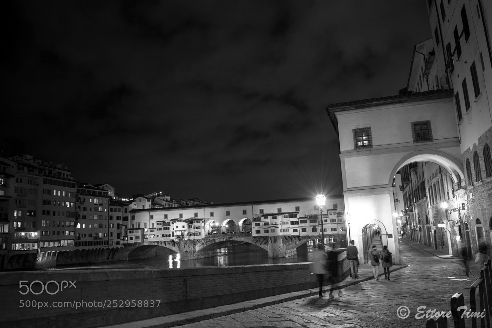 Nikon D5200 sample photo. Florentine night walk. photography