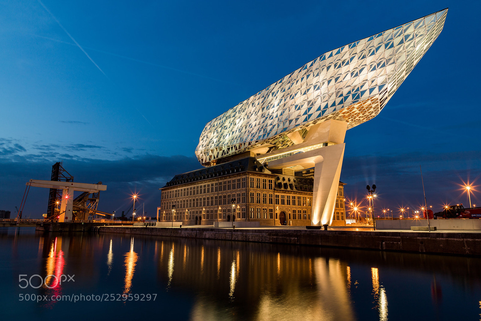 Canon EOS 6D Mark II sample photo. Havenhuis antwerp photography