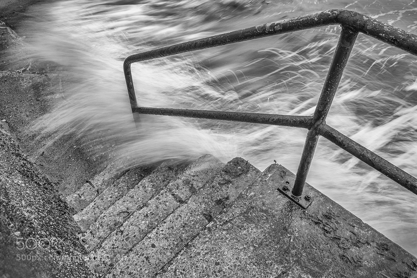 Canon EOS 5D Mark IV sample photo. Tricky descent photography
