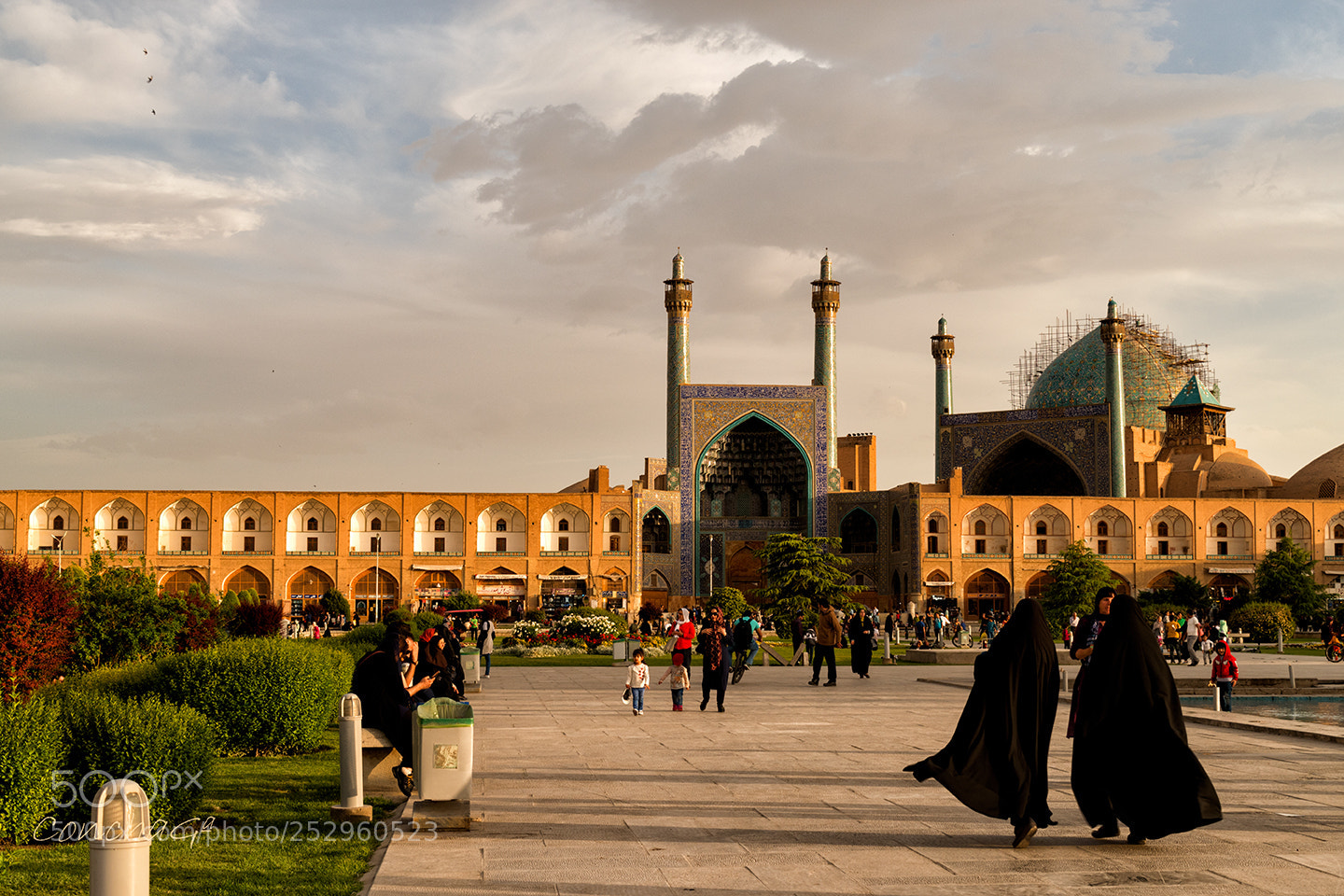 Nikon D5500 sample photo. Square in isfahan photography