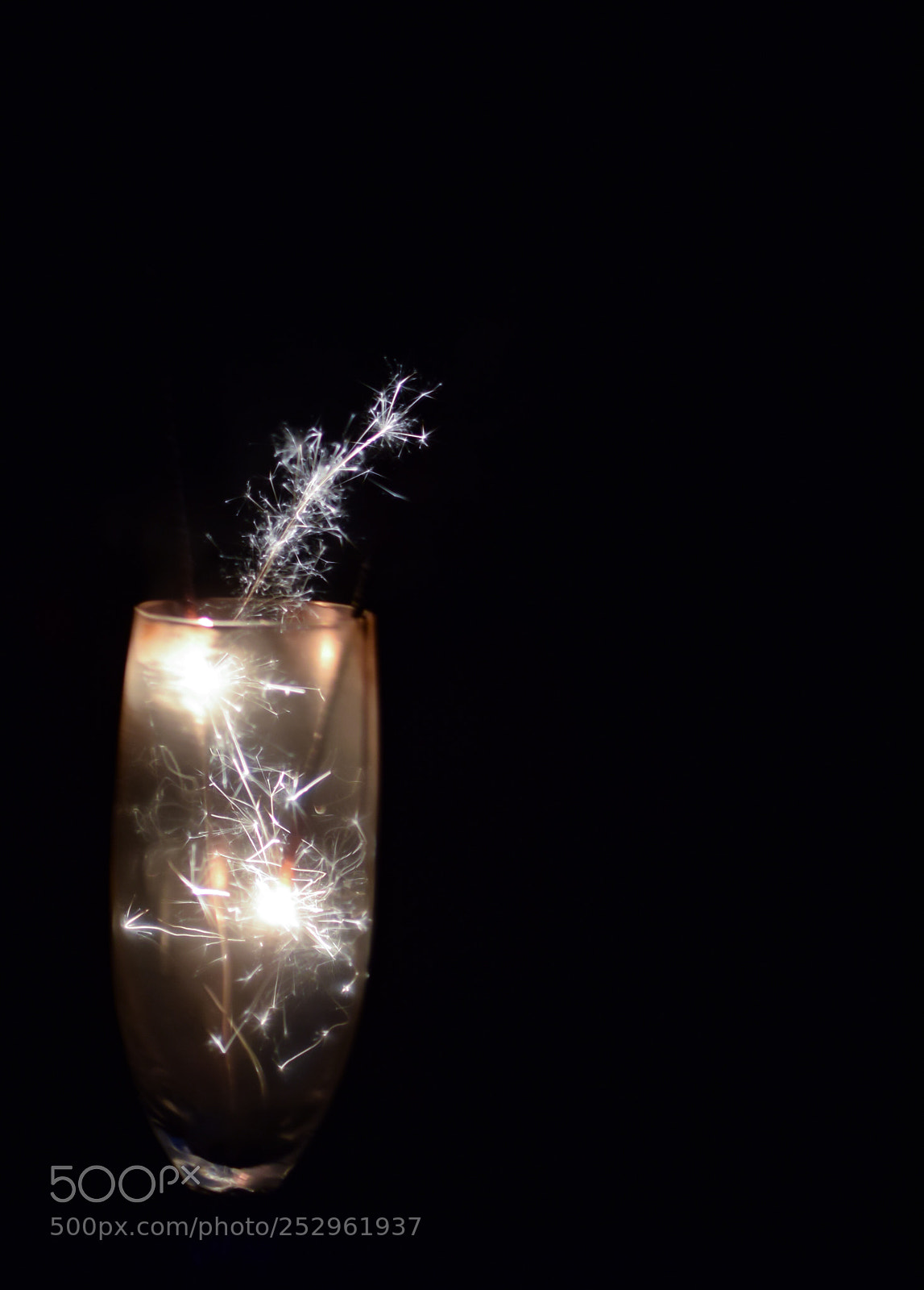Nikon D3300 sample photo. Trying new photography