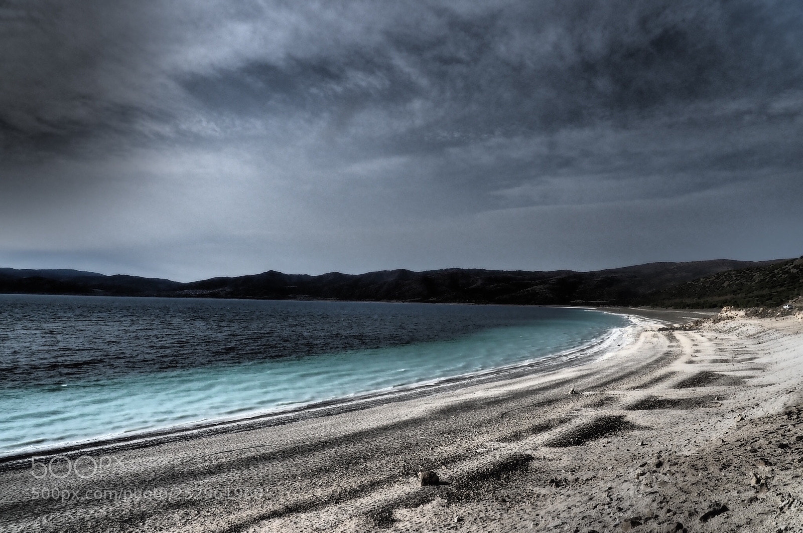 Olympus OM-D E-M1 Mark II sample photo. Salda lake photography