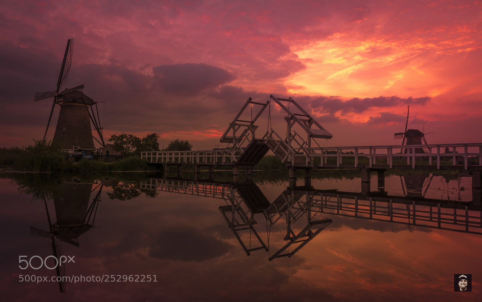 Nikon D7100 sample photo. Sunset at kinderdijk photography