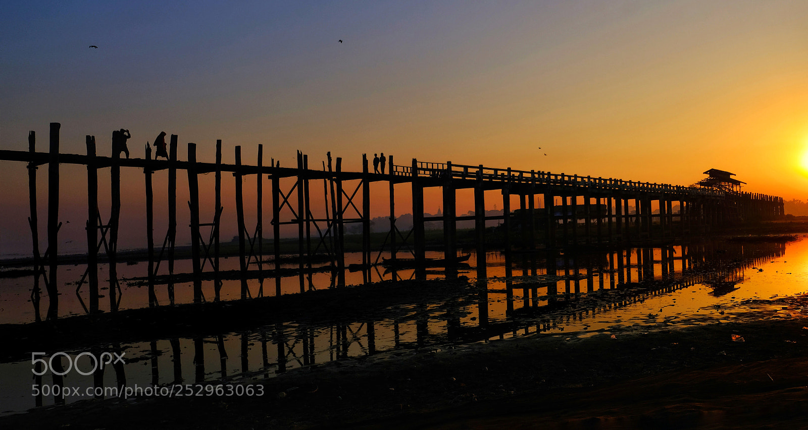 Fujifilm X-T20 sample photo. Sunrise at u bein photography