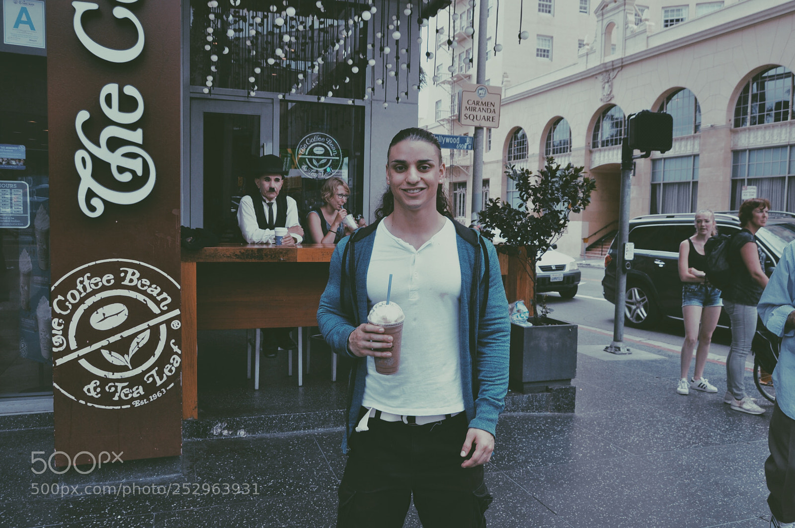 Nikon D5000 sample photo. Diversity photography