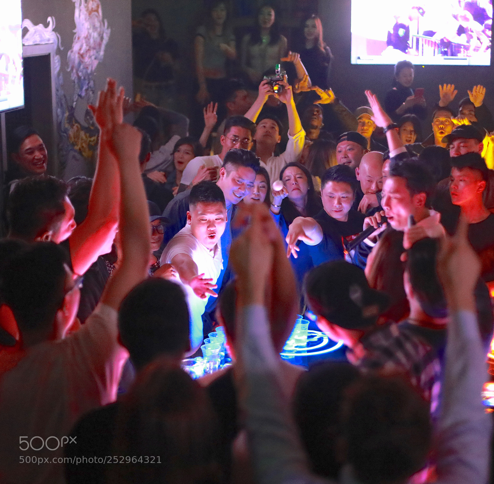 Canon EOS 5D Mark IV sample photo. Beer pong photography