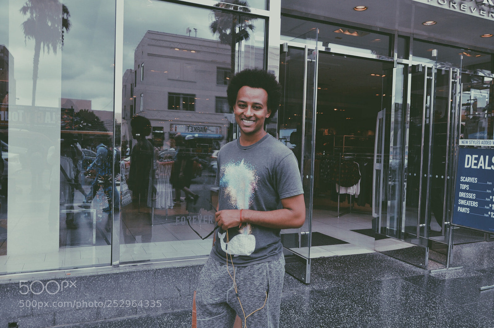 Nikon D5000 sample photo. Diversity photography