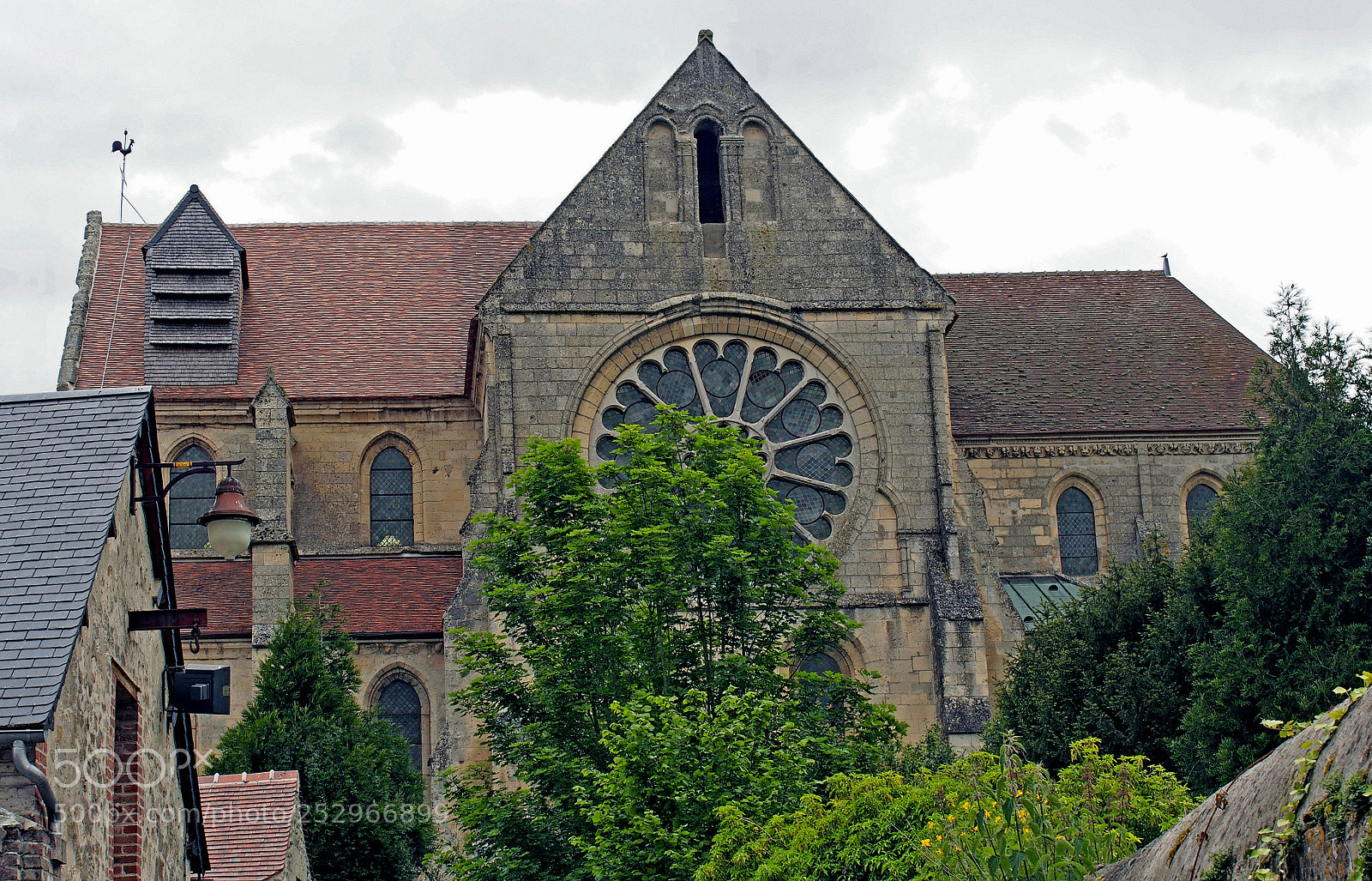 Olympus OM-D E-M5 sample photo. Mons-en-laonnois aisne photography
