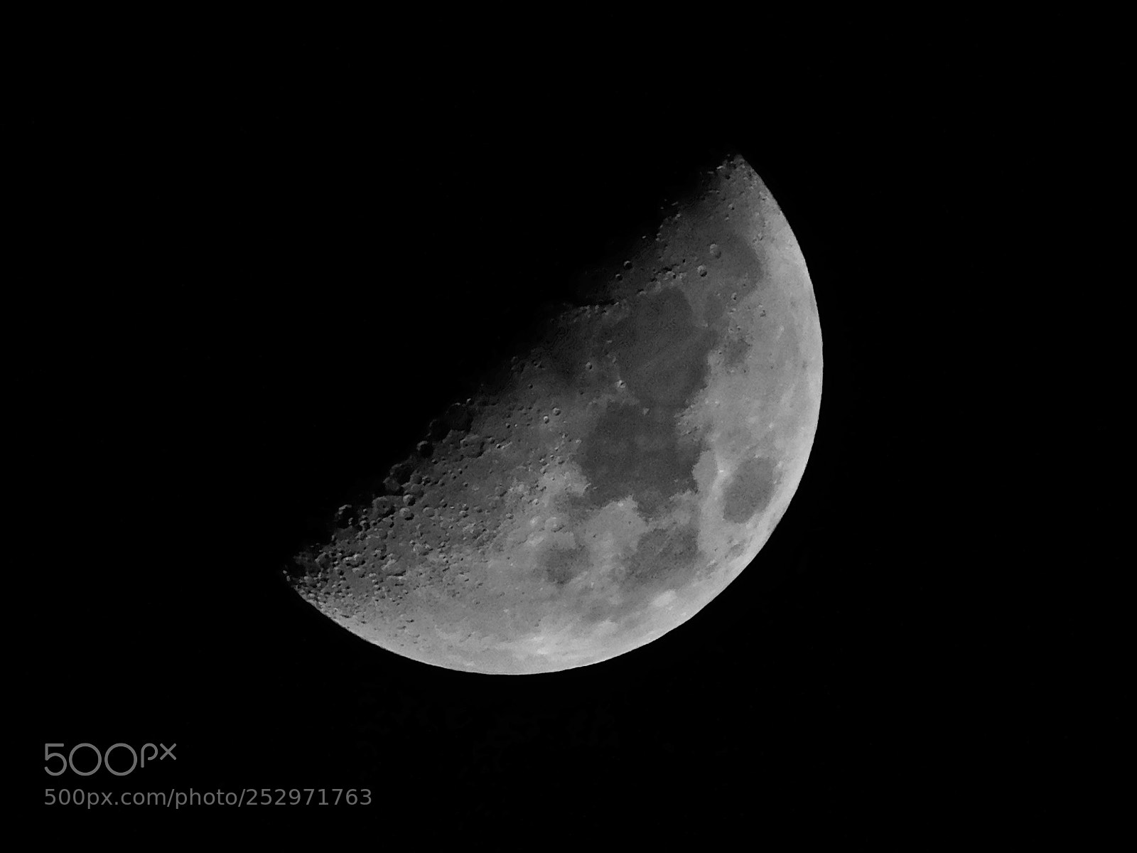 Nikon Coolpix B500 sample photo. Mymoon photography