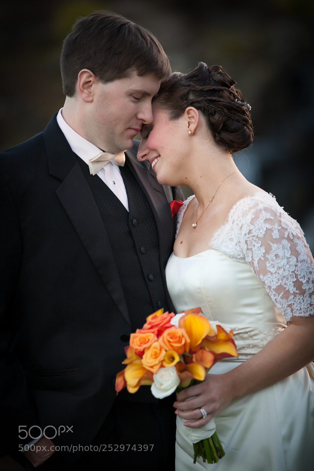 Canon EOS 5D Mark II sample photo. Gentle love photography