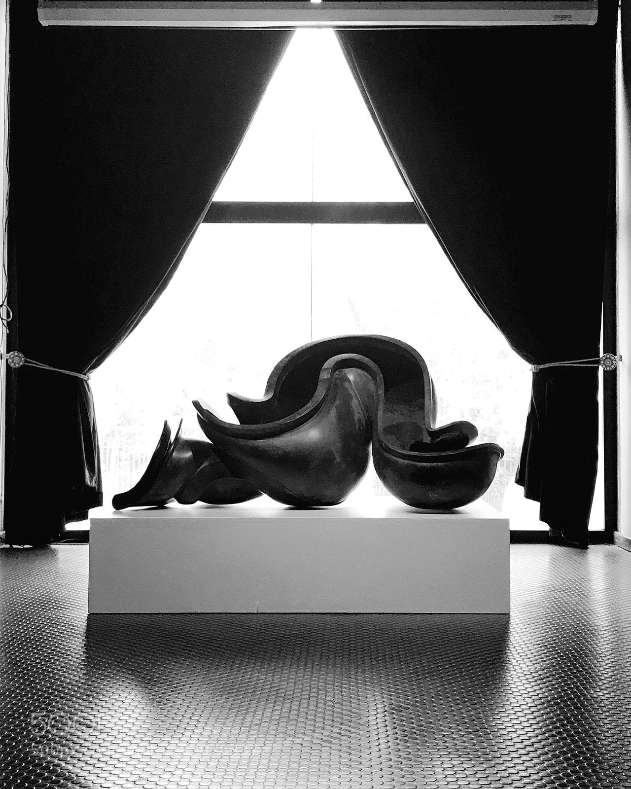 Apple iPhone 7 sample photo. Twisted by tony cragg photography