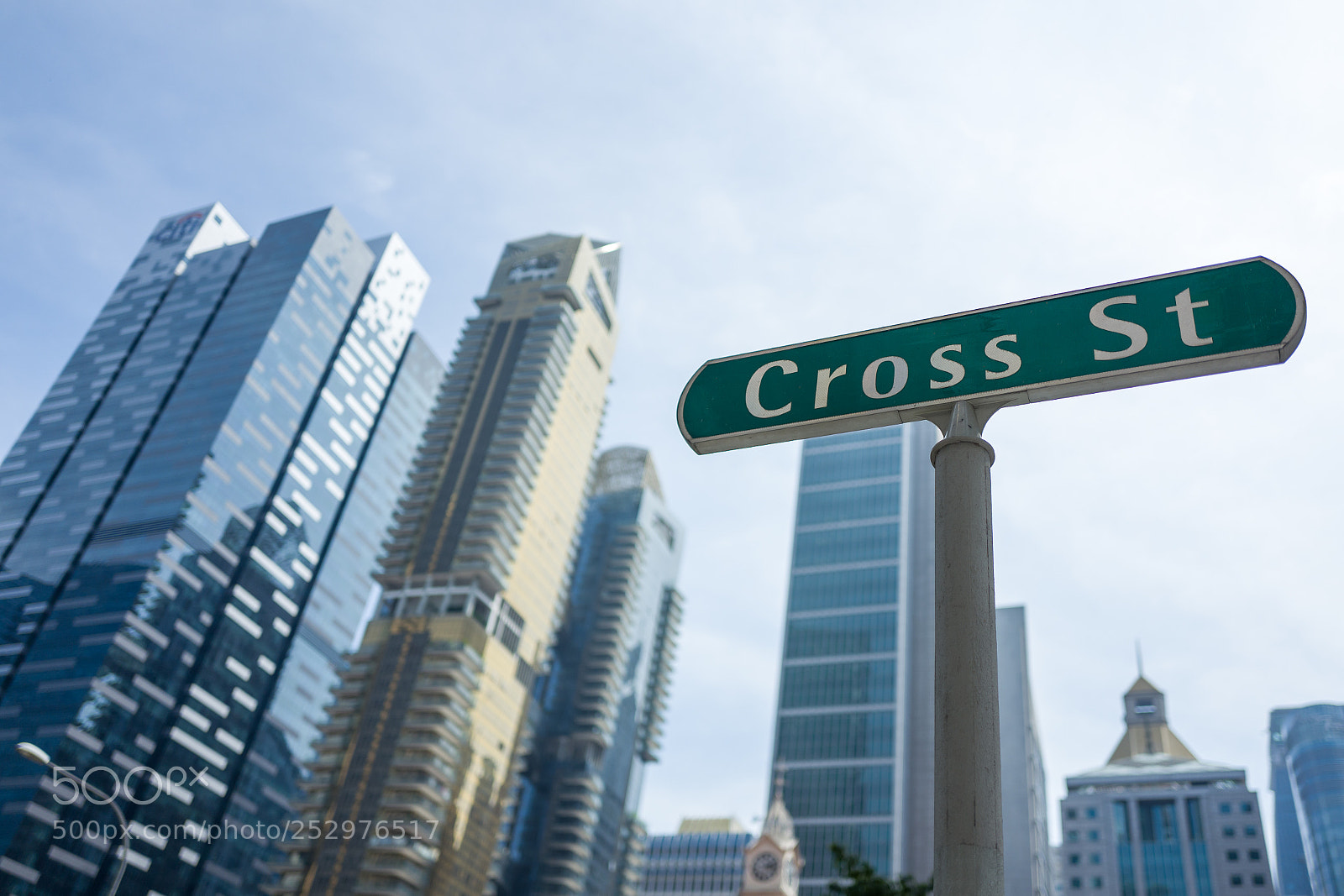 Leica Q (Typ 116) sample photo. A singapore skyscraper on photography