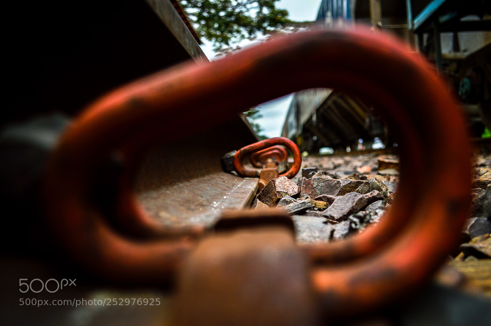 Nikon D3200 sample photo. Between the rails photography