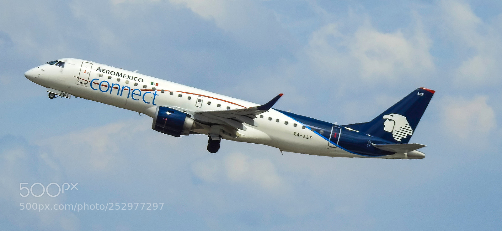 Nikon Coolpix P900 sample photo. Embraer 190 aeromexico connect photography