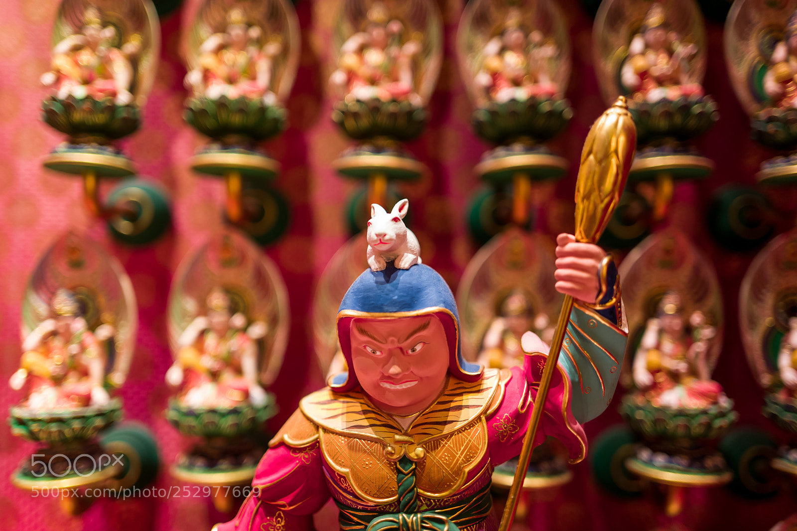 Leica Q (Typ 116) sample photo. The tooth relic temple photography