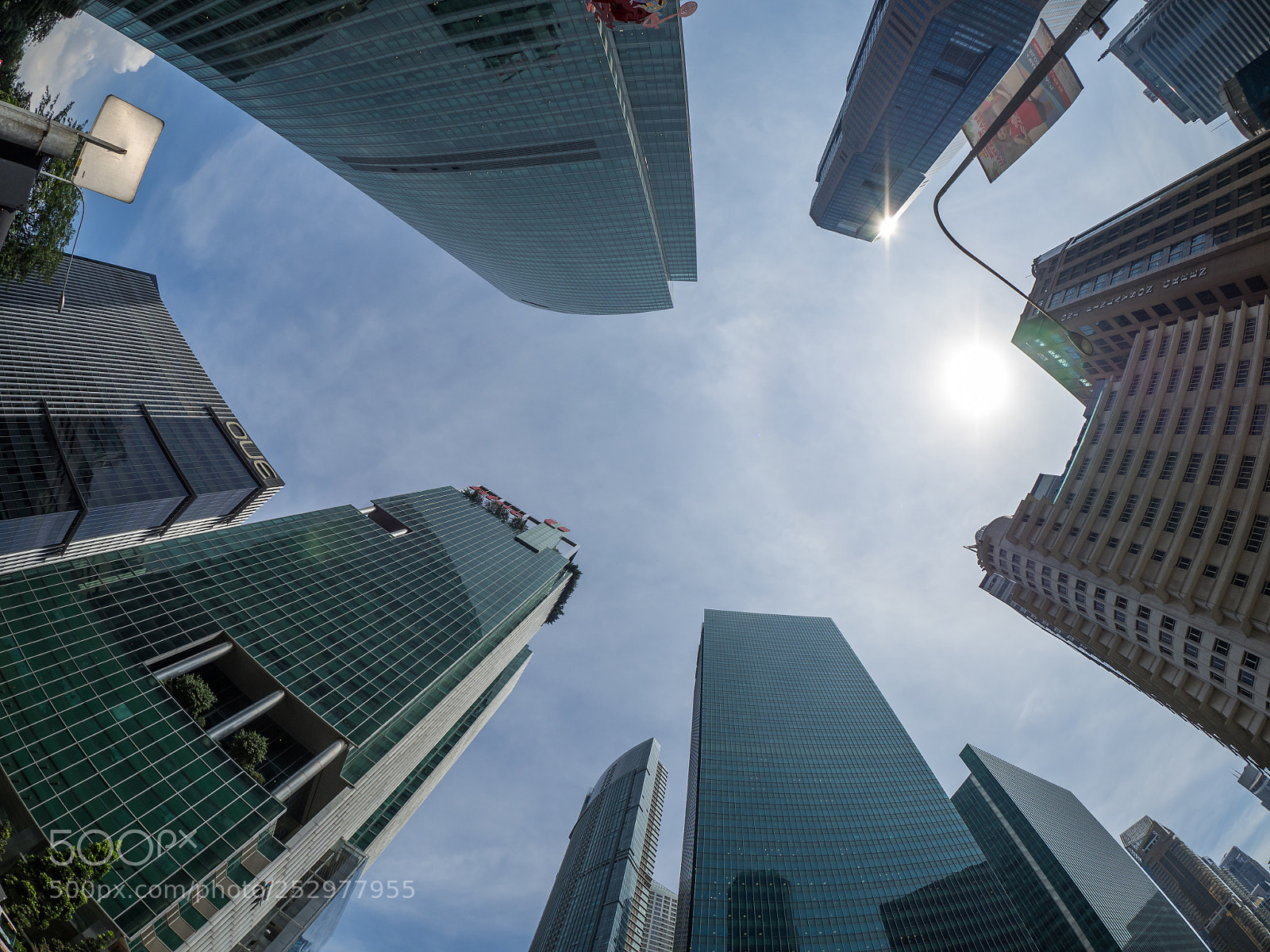 Olympus OM-D E-M10 II sample photo. A singapore skyscraper on photography