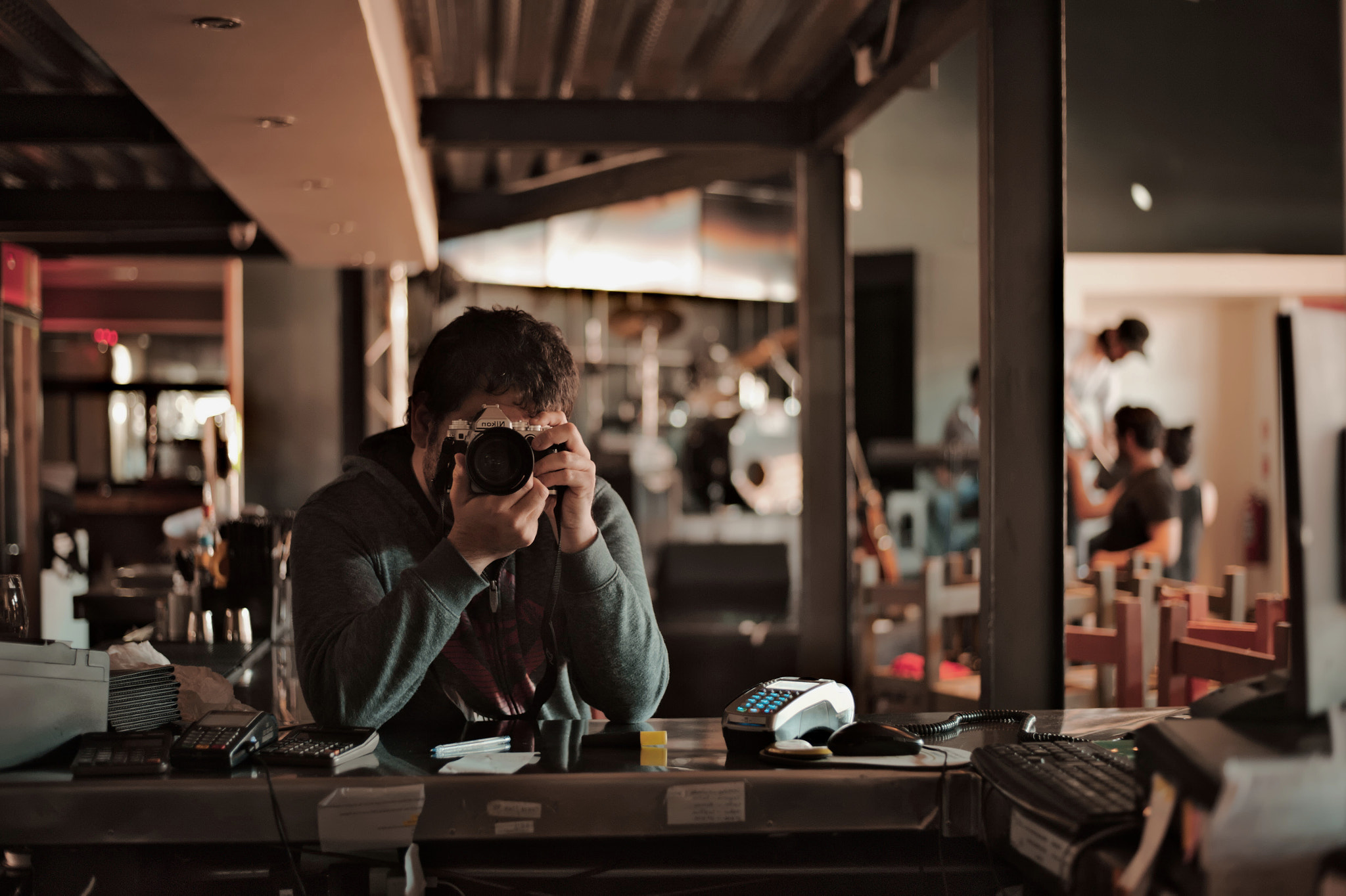 Nikon Df + Nikon AF-S Nikkor 50mm F1.8G sample photo. Selfie in the rehearsal. photography
