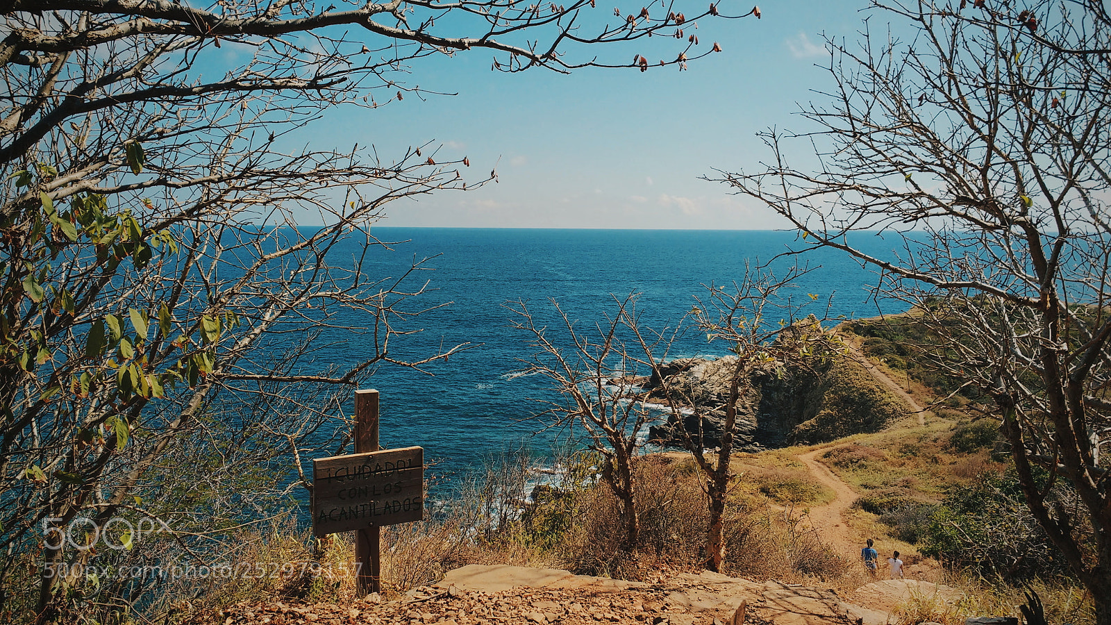 Motorola MotoG3 sample photo. Cliff. photography