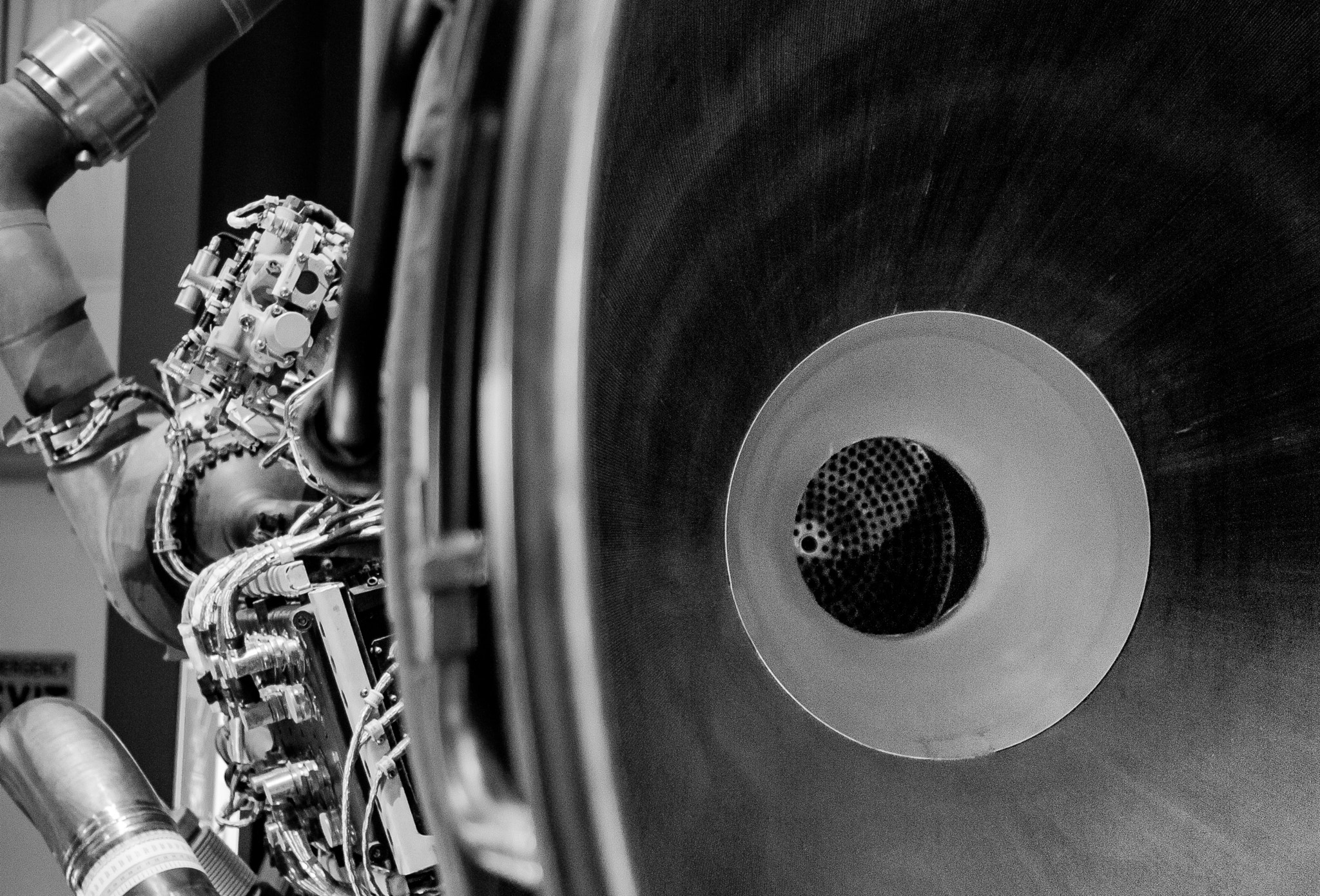Sony SLT-A33 sample photo. Space shuttle main engine photography