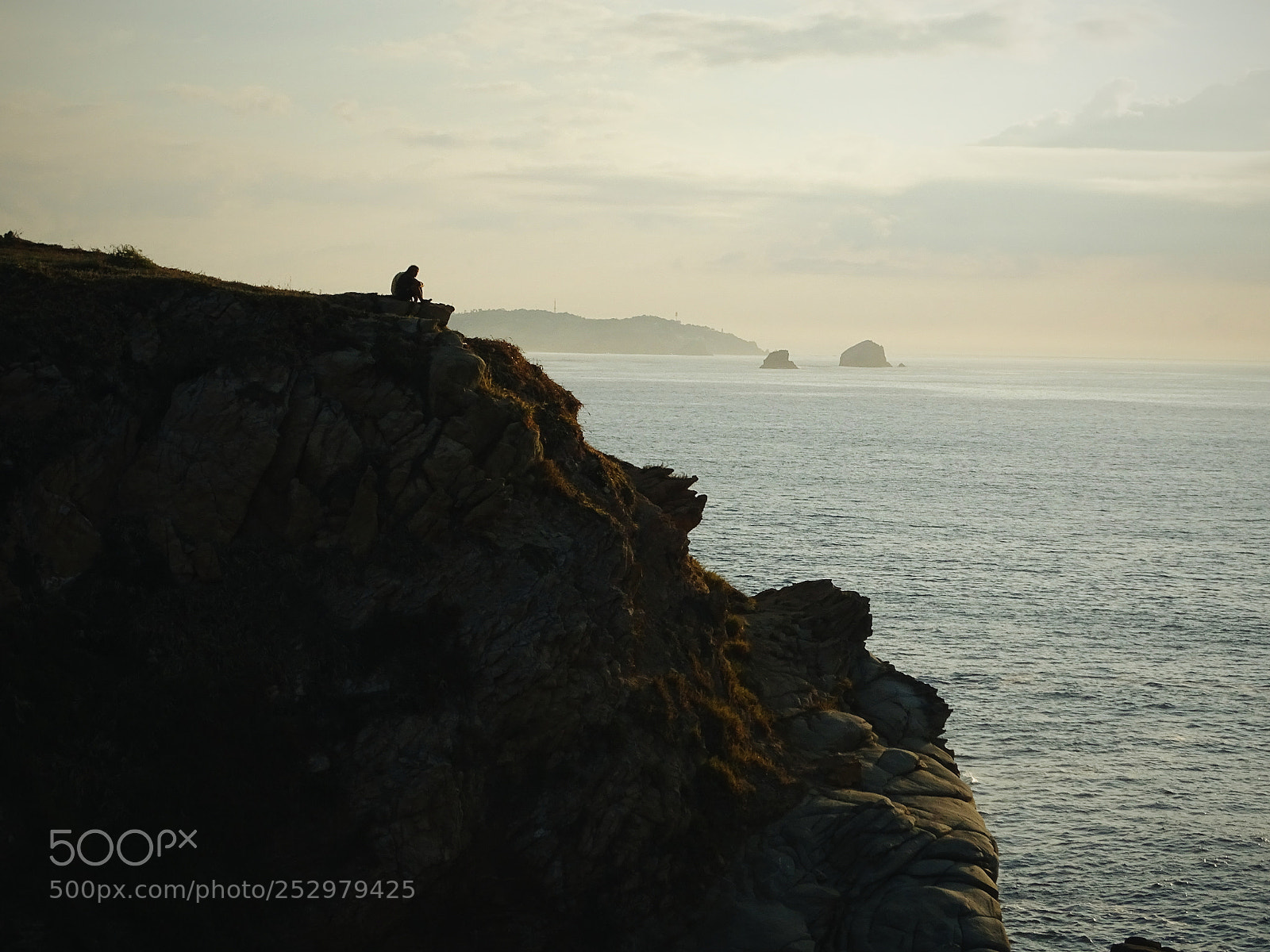 Sony Cyber-shot DSC-HX400V sample photo. Cliff. (2) photography