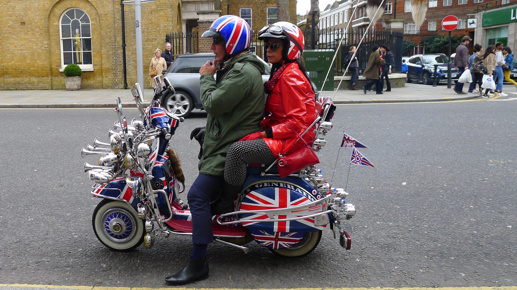 Panasonic Lumix DMC-LX5 sample photo. Slingshot diaries : let me get in your way - dusty springfield. photography