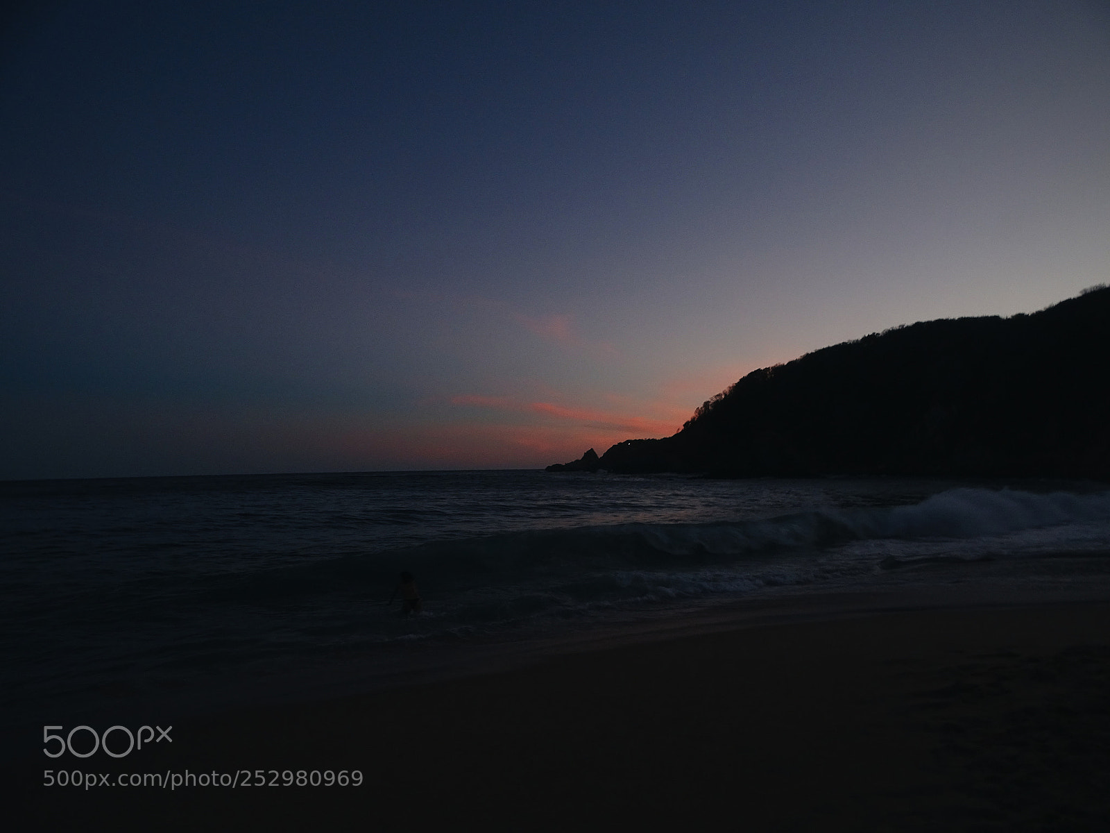Sony Cyber-shot DSC-HX400V sample photo. Twilight. photography