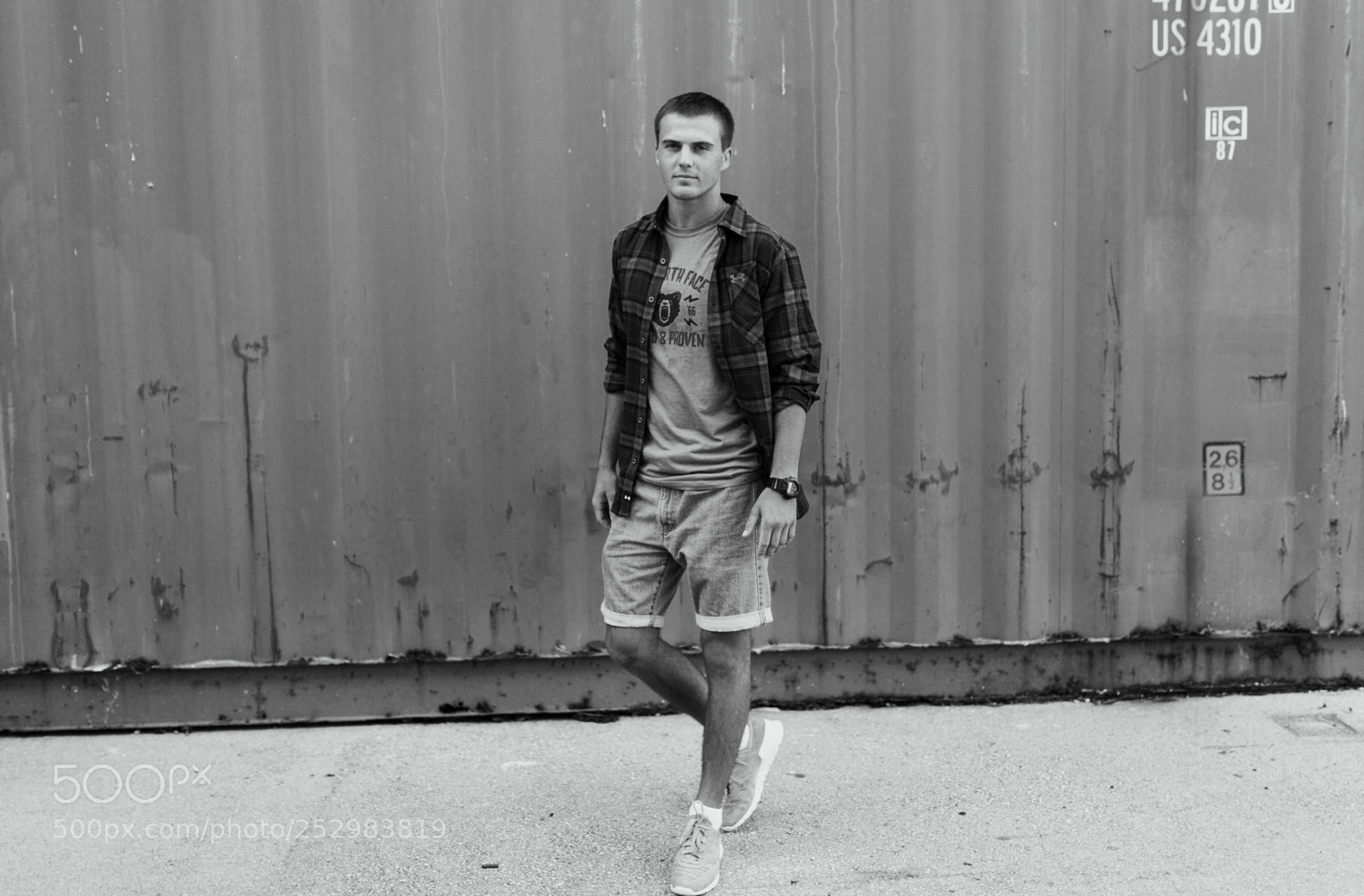 Canon EOS 5D Mark II sample photo. Vital photography