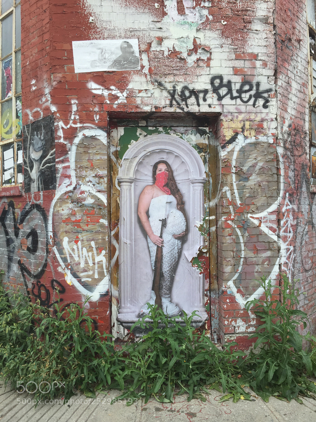 Apple iPhone 6 sample photo. Street art photography