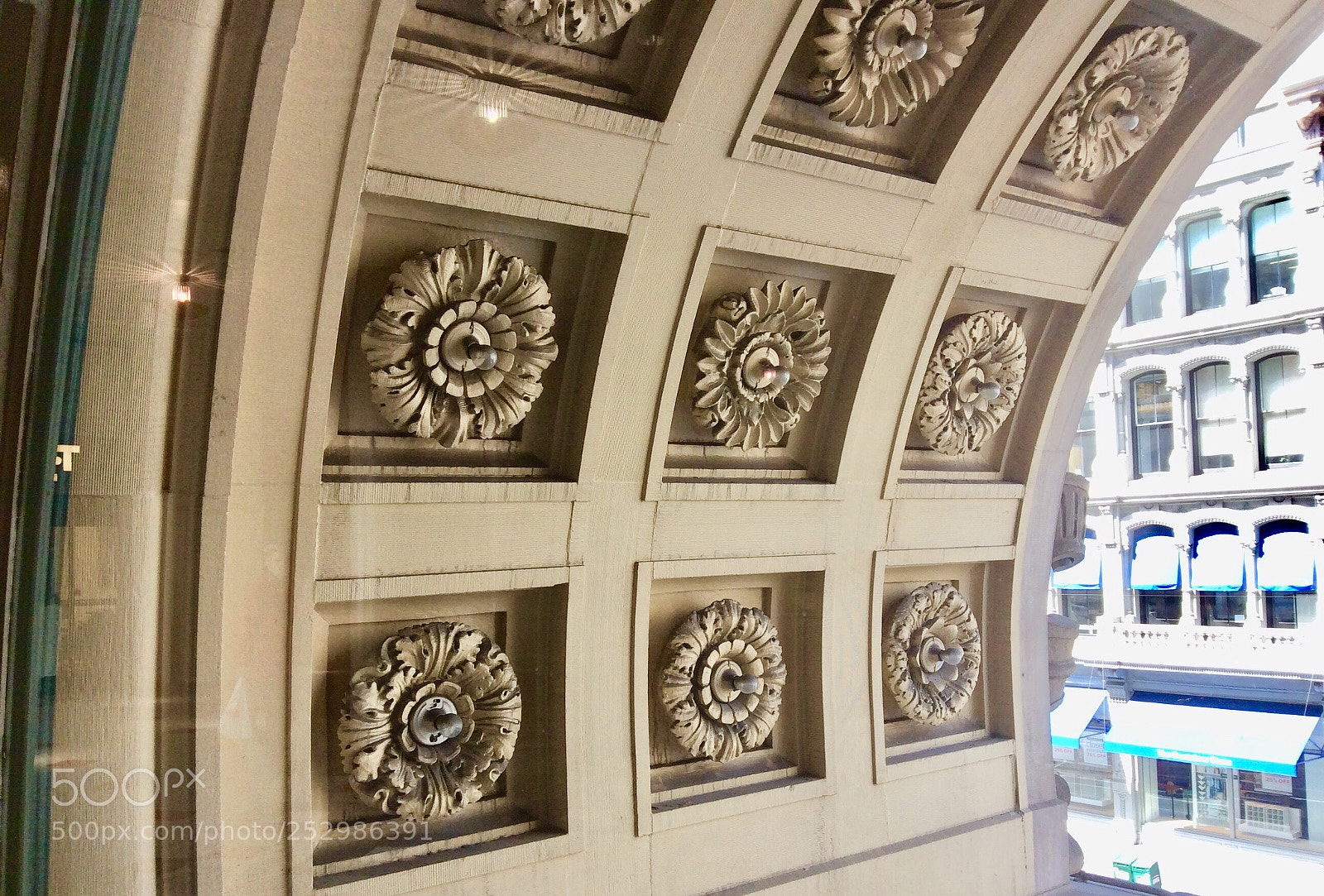 Apple iPad mini 2 sample photo. Detail of a building photography