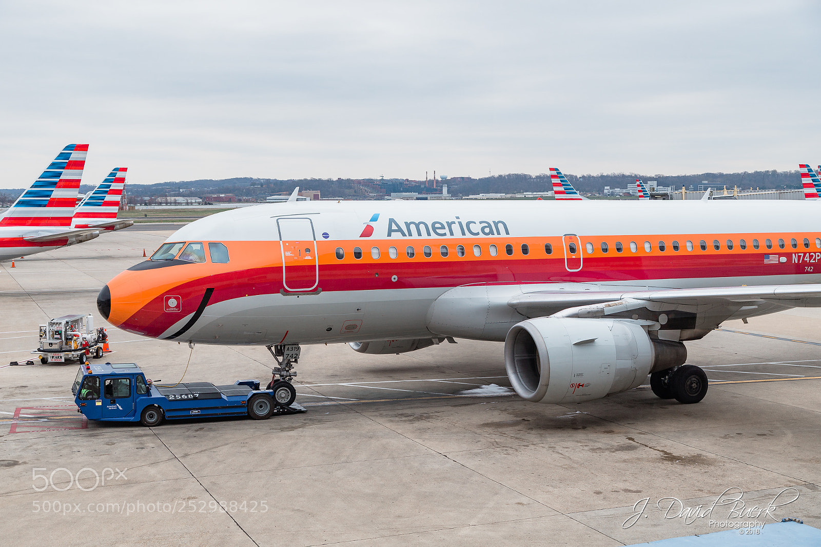 Canon EOS-1D X sample photo. Airport photography photography