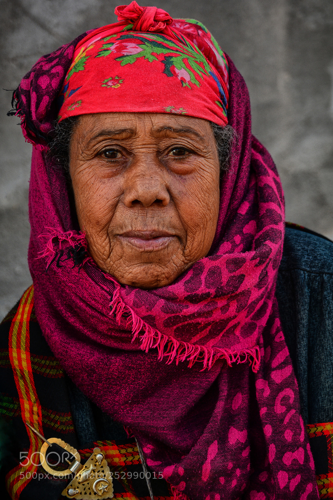 Nikon D5200 sample photo. A rural woman photography